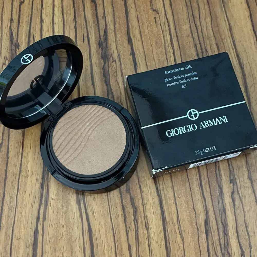 Giorgio Armani Luminous Silk Glow Fusion Powder 6.5 3.5g / .12oz